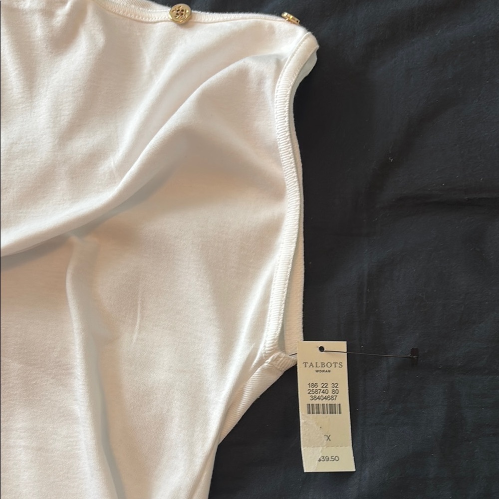 Talbots Woman Elegant White Women's Top with gold buttons NWT 3X - Picture 3 of 8